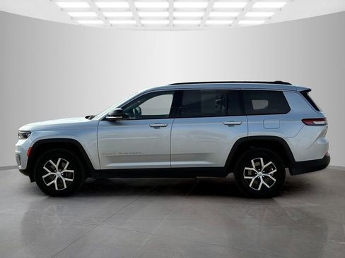 Used 2024 Jeep Grand Cherokee L Limited w/ Luxury Tech Group II AWD/4WD image 8