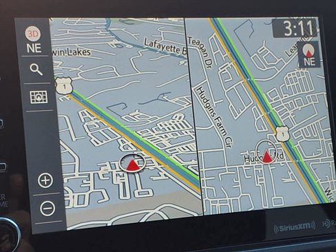 Used 2022 Toyota Tacoma TRD Sport image 18