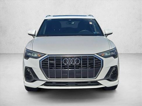 Used 2021 Audi Q3 2.0T Premium AWD/4WD image 2
