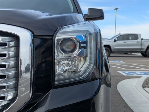 Used 2016 GMC Yukon Denali image 47