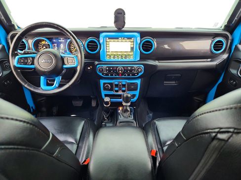 Used 2021 Jeep Wrangler Unlimited Sahara AWD/4WD image 23