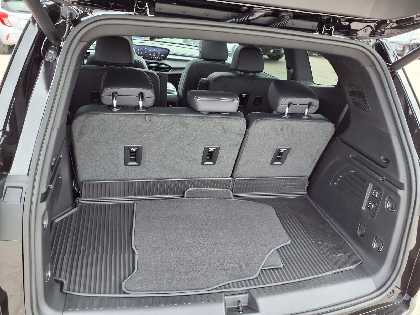 New 2027 Buick Enclave Sport Touring w/ Power Package FWD image 20