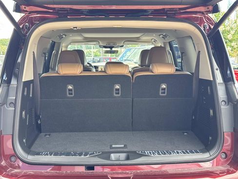 Used 2025 INFINITI QX80 Luxe RWD image 39