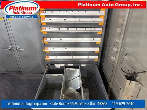 Used 2019 Chevrolet Express 3500 Extended w/ Driver Convenience Package RWD image 29