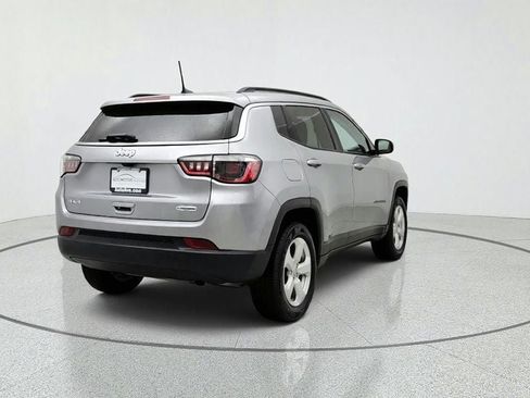 Used 2021 Jeep Compass Latitude w/ Convenience Group AWD/4WD image 5