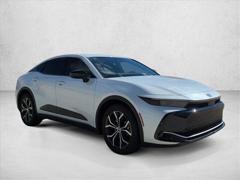 Certified 2026 Toyota Crown AWD/4WD image 3