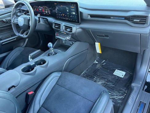 New 2026 Ford Mustang Dark Horse image 15