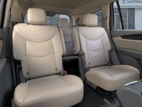 New 2025 Cadillac XT6 Premium Luxury image 17