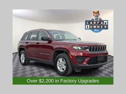 Used 2023 Jeep Grand Cherokee Laredo w/ Luxury Tech Group I
