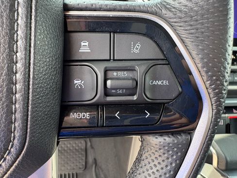 Used 2024 Toyota Sequoia Platinum AWD/4WD image 15