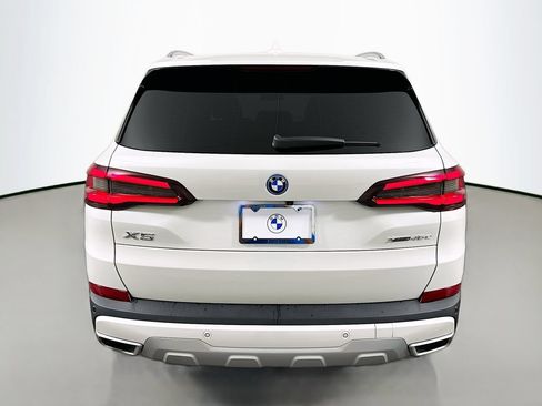 Used 2022 BMW X5 xDrive45e w/ Climate Comfort Package AWD/4WD image 6
