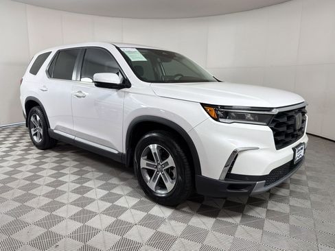 Used 2024 Honda Pilot EX-L image 29