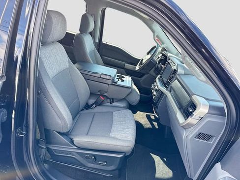 Certified 2021 Ford F150 XLT w/ Equipment Group 302A High image 31