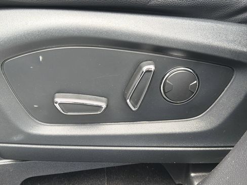 Used 2020 Ford Explorer Limited AWD/4WD image 21