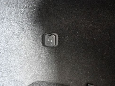 Used 2019 MAZDA CX-9 Touring image 54