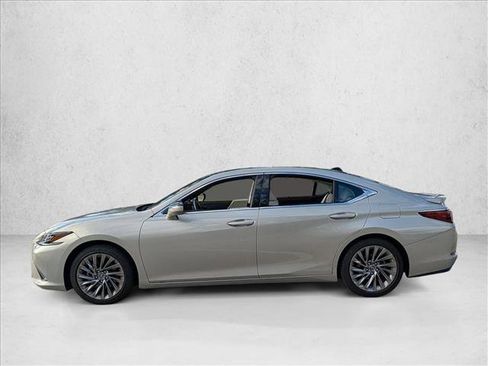 Used 2024 Lexus ES 350 Ultra Luxury image 8