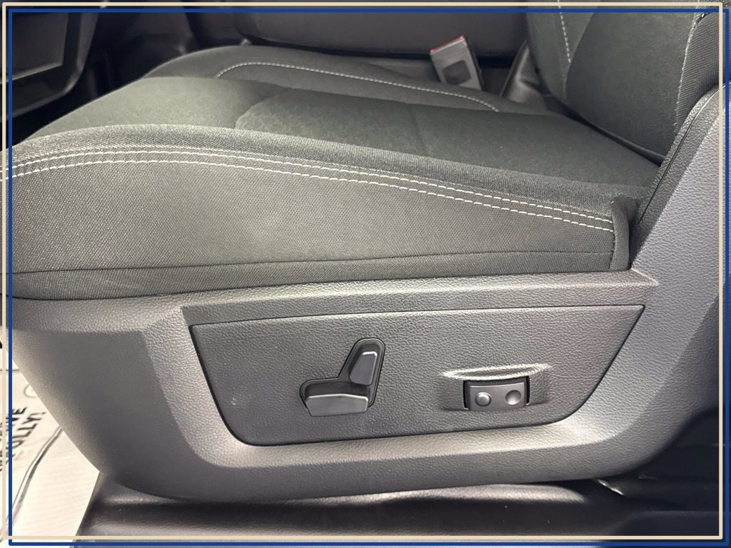 Certified 2026 RAM 2500 Big Horn AWD/4WD image 34