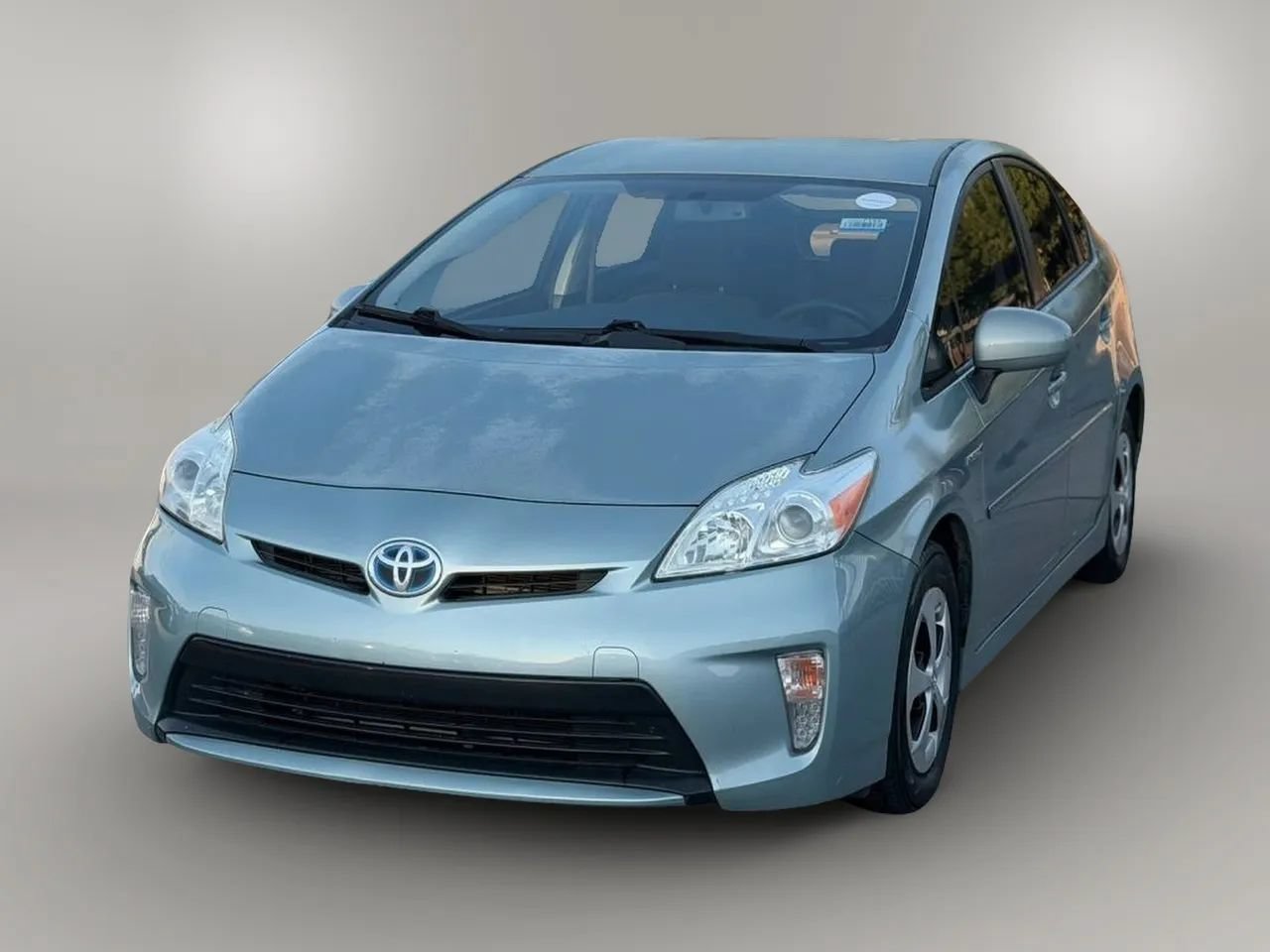 Used 2013 Toyota Prius Two FWD image 5