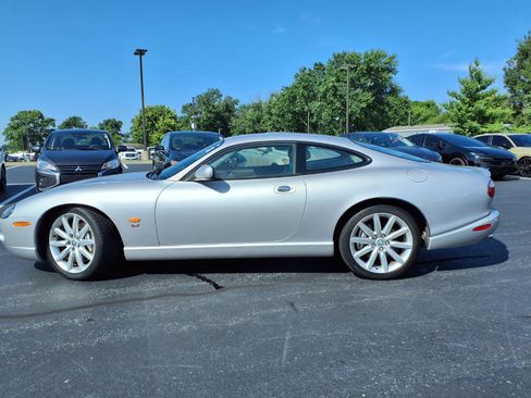 Used 2005 Jaguar XK8 Coupe RWD image 25