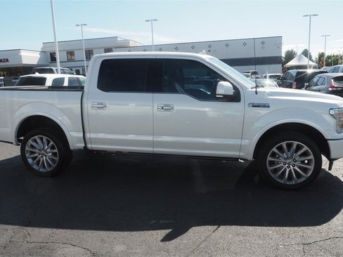 Used 2019 Ford F150 Limited w/ Trailer Tow Package image 4