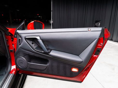 Used 2023 Nissan GT-R Premium w/ Floor Mat Package image 60