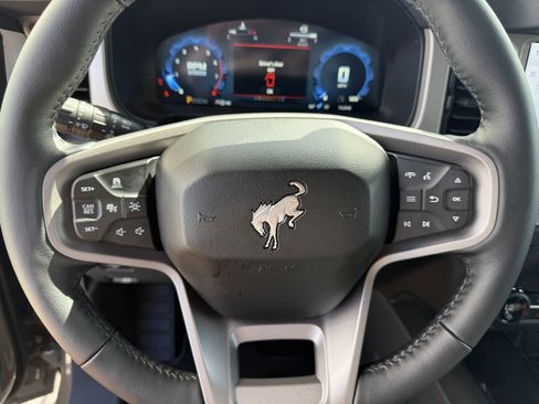 New 2026 Ford Bronco Outer Banks AWD/4WD image 25