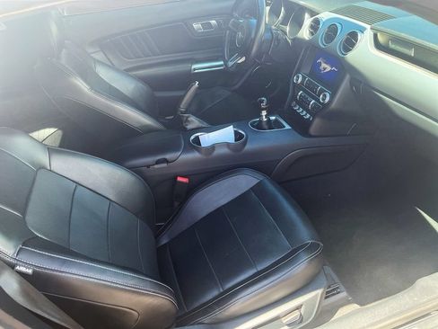 Used 2022 Ford Mustang GT Premium w/ Black Accent Package RWD image 25
