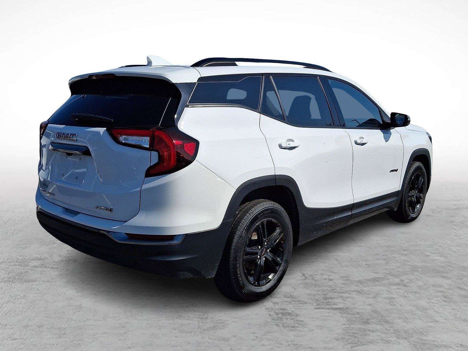 Used 2022 GMC Terrain AT4 AWD/4WD image 6