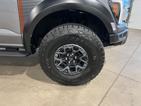 Used 2025 Ford F150 Raptor w/ Equipment Group 803A Raptor R AWD/4WD image 43
