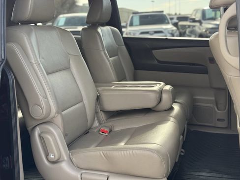 Used 2016 Honda Odyssey EX-L image 15