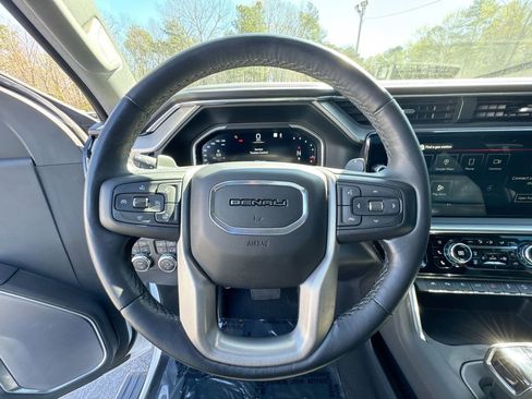 Used 2023 GMC Sierra 1500 Denali AWD/4WD image 16