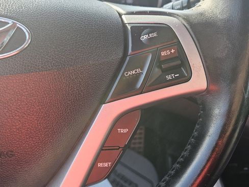 Used 2015 Hyundai Veloster w/ Option Group 03 image 19