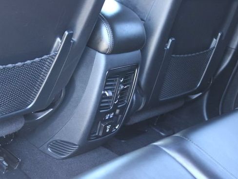 Used 2020 Jeep Grand Cherokee Limited RWD image 39