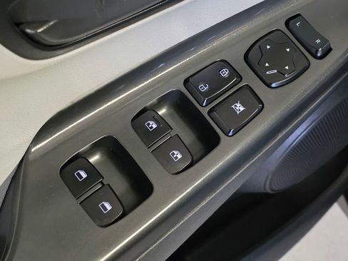 Certified 2023 Hyundai Kona SEL FWD image 21