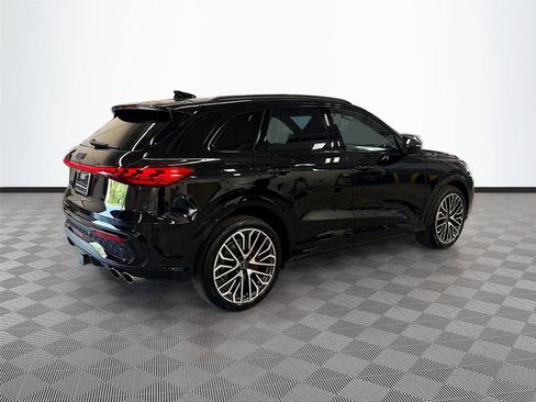 New 2026 Audi SQ5 Premium Plus AWD/4WD image 7
