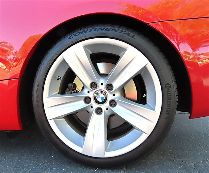 Used 2008 BMW 335i Convertible RWD image 34