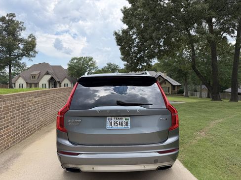 Used 2018 Volvo XC90 T6 Momentum w/ Convenience Package AWD/4WD image 20