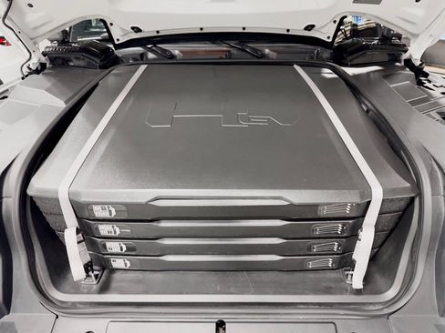 Used 2022 GMC Hummer EV Edition 1 w/ LPO, Illumination Package image 27