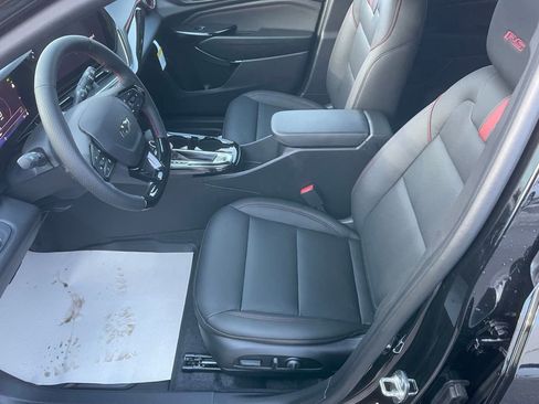 New 2026 Chevrolet Trax RS w/ Sunroof Package image 11