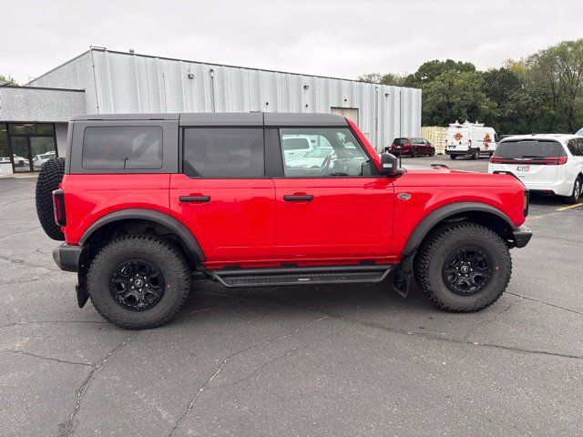 Used 2024 Ford Bronco Wildtrak AWD/4WD image 11