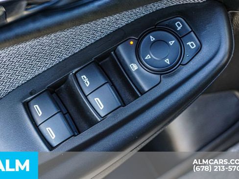 Used 2025 Chevrolet TrailBlazer LT image 46