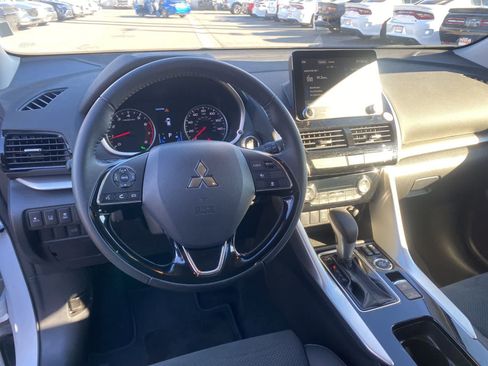 Used 2025 Mitsubishi Eclipse Cross SE image 11