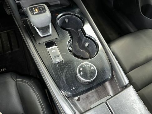 Used 2021 Nissan Rogue SL image 16