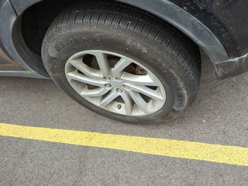 Used 2017 Land Rover Discovery Sport HSE image 5