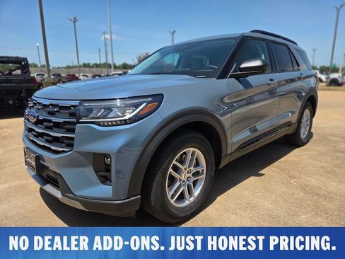 New 2026 Ford Explorer Active w/ Active Comfort Package RWD image 1