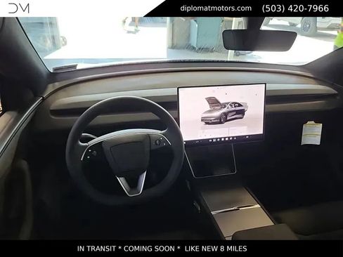 Used 2026 Tesla Model Y 2WD image 9