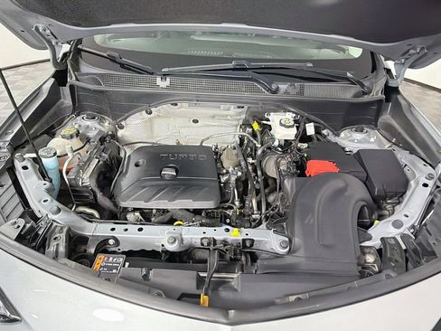 Used 2024 Buick Encore GX Sport Touring FWD image 27