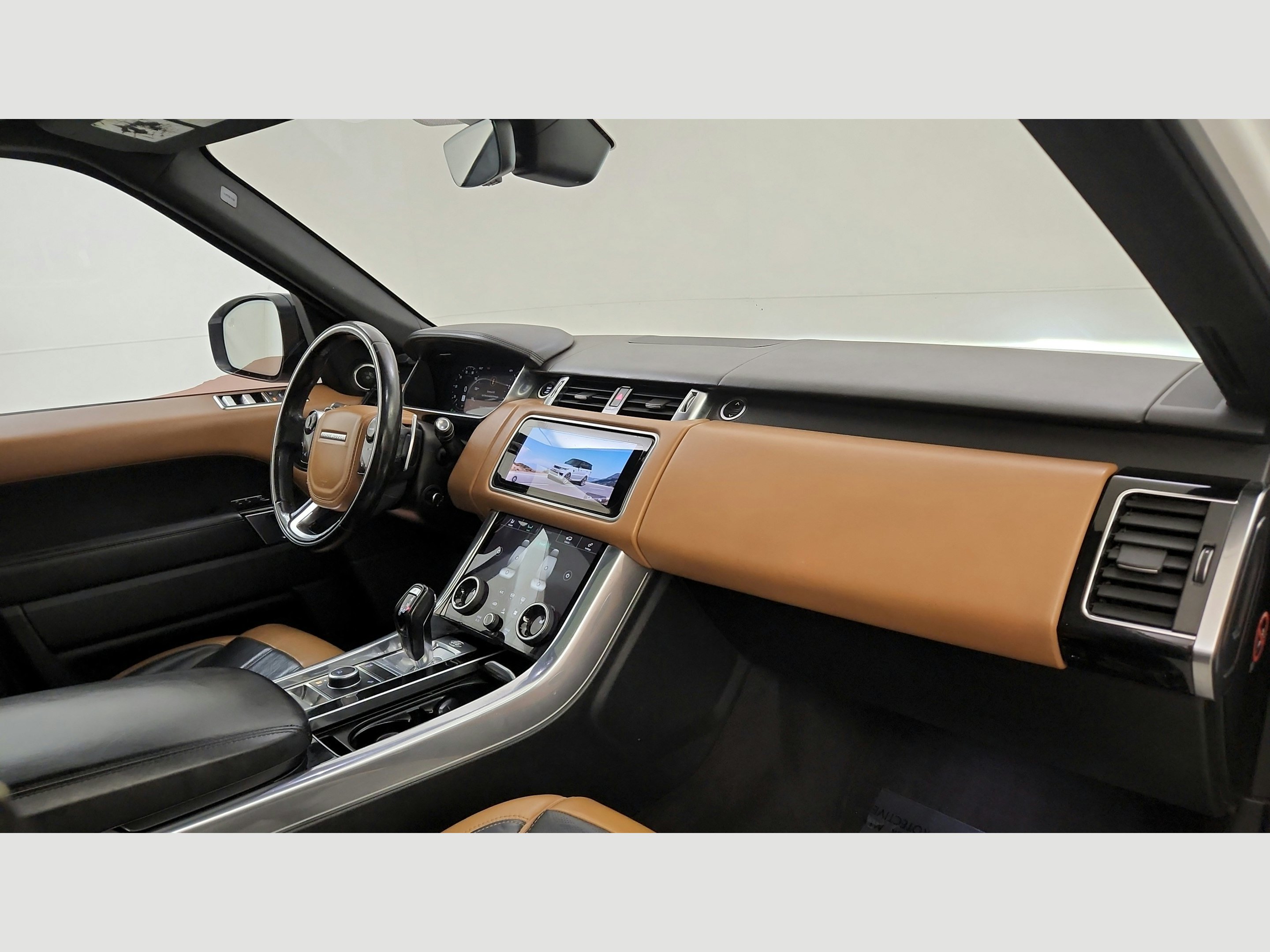 Used 2019 Land Rover Range Rover Sport HSE Dynamic AWD/4WD image 34