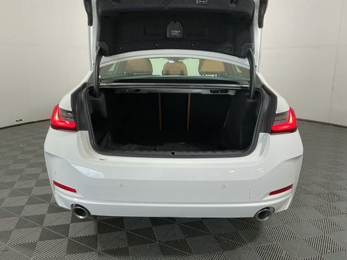 Certified 2025 BMW 330i Sedan w/ Premium Package RWD image 28