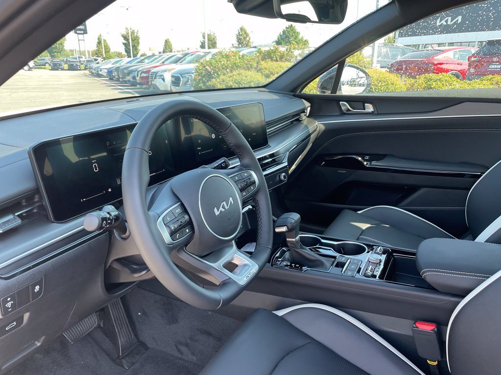 New 2026 Kia K5 GT-Line FWD image 9